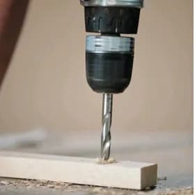 Mebel ussa mebelçi işgär gerek