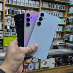 SAMSUNG A55