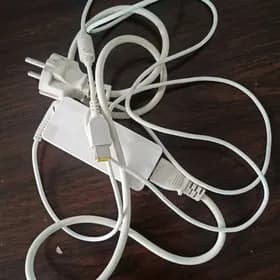 LENOVO ZARYATNIGI