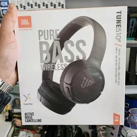 JBL NAUSNIK