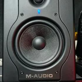 Maudio 5x a Studio kalonka