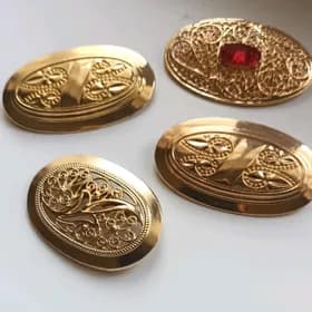 broshka bijuteriya