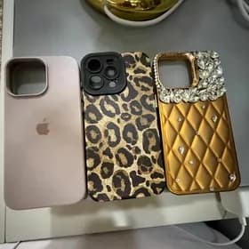 iPhone chol 15Pro Max