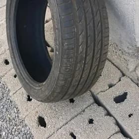 TEKER 235/ 45 R 18