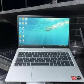 HP Ryzen5 5600/8GB/256GB