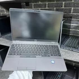 Dell 5501 i7 9Th/8Gb/256Gb