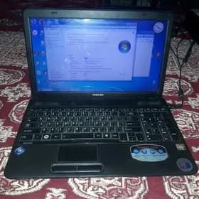 Ноутбук Toshiba