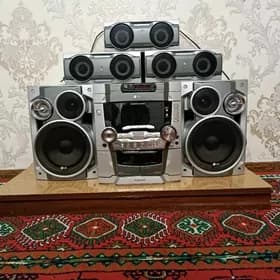 MUZYKALNYÝ SENTR