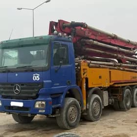 Mercedes-Benz ACTROS 3331 2004