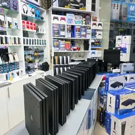 PLAYSTATION 4 PS4 1TB 500GB