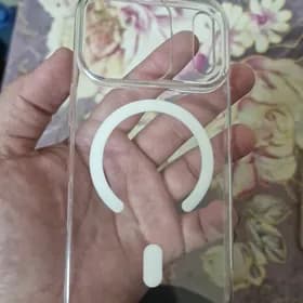 iPhone 17 pro cehol