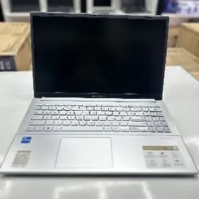 ASUS VIVOBook i3_13💥💥NOUTBUK