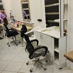 salon arenda