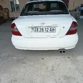 Hyundai Sonata 1996