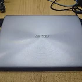 ASUS