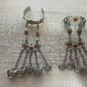 Gadymy kümüş koken ýüzük