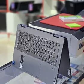 YOGA/i7/OLED