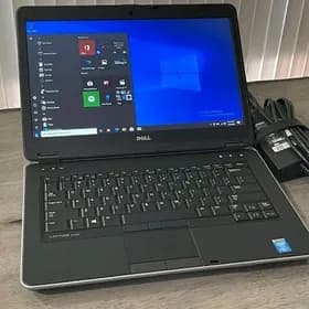 Noutbuk dell i7