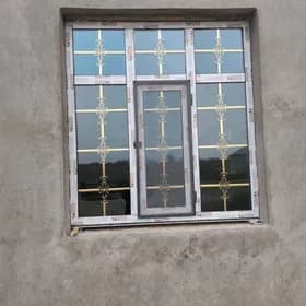 Aýna gapy