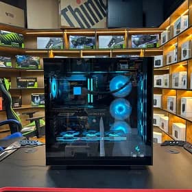 🔹ULTRA 9 / RAM 32 / RTX 5070