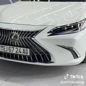 Lexus ES 350 2025