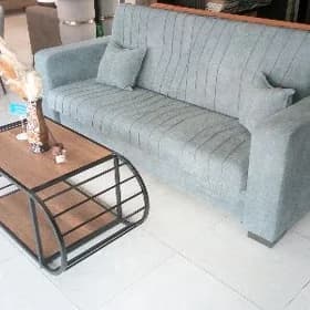 Akardion divan