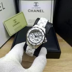 Chanel sagat часы