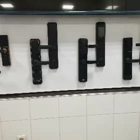 Смарт замки