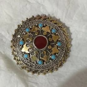 Kümüş Broşka