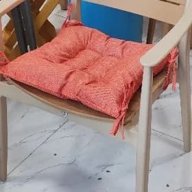 ýassyk oturguçlar üçin