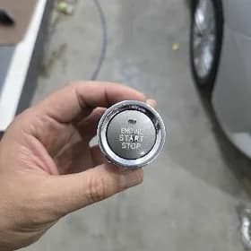 Toyota Start stop knopka