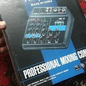 ProVoice DM4 mixer pult