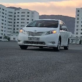 Sienna hyzmaty (TAXI)