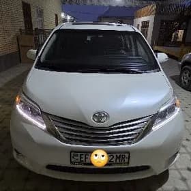 Toyota Sienna 2017
