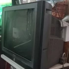 телевизор