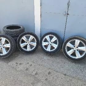 Диски с покрышкой R17