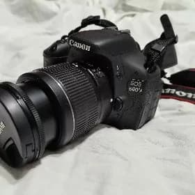 Фотоаппарат Canon eos 600 D
