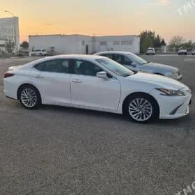 Lexus ES 350 2020