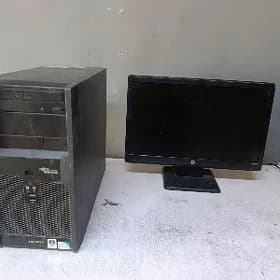 KOMPYUTR FUJITSU DC