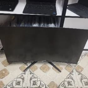 monitor 32 165 GHZ