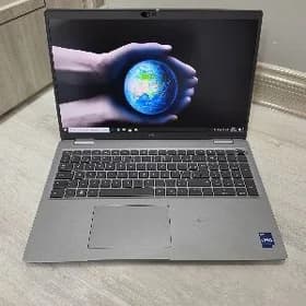 Dell 5540 i7-13 16/256