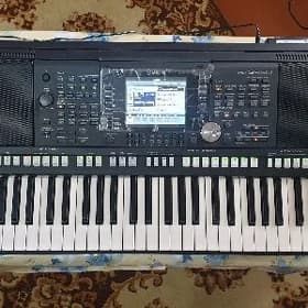 Yamaha PSR 950