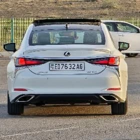 Lexus ES 350 2019