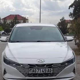 Hyundai Elantra 2021