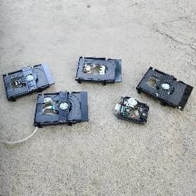 DVD PLAYER GALOWKA LAZER BILEN