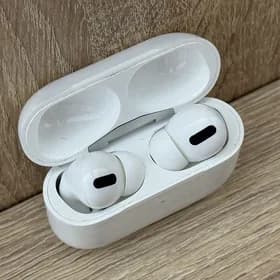 Original AirPods Pro 1