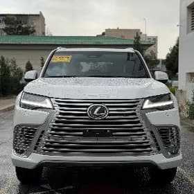 Lexus LX 700h 2025
