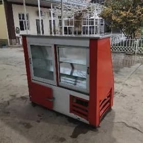 Холодильник витрина