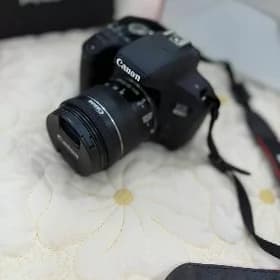 Фотоаппарат Canon EOS 800D