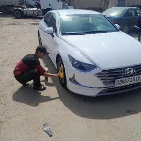 Hyundai Sonata Hybrid 2021
